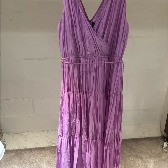 GAP Dresses & Skirts - GAP Lilac Tiered Maxi Sundress